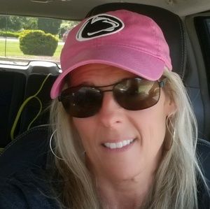 Meet your Posher, Molly